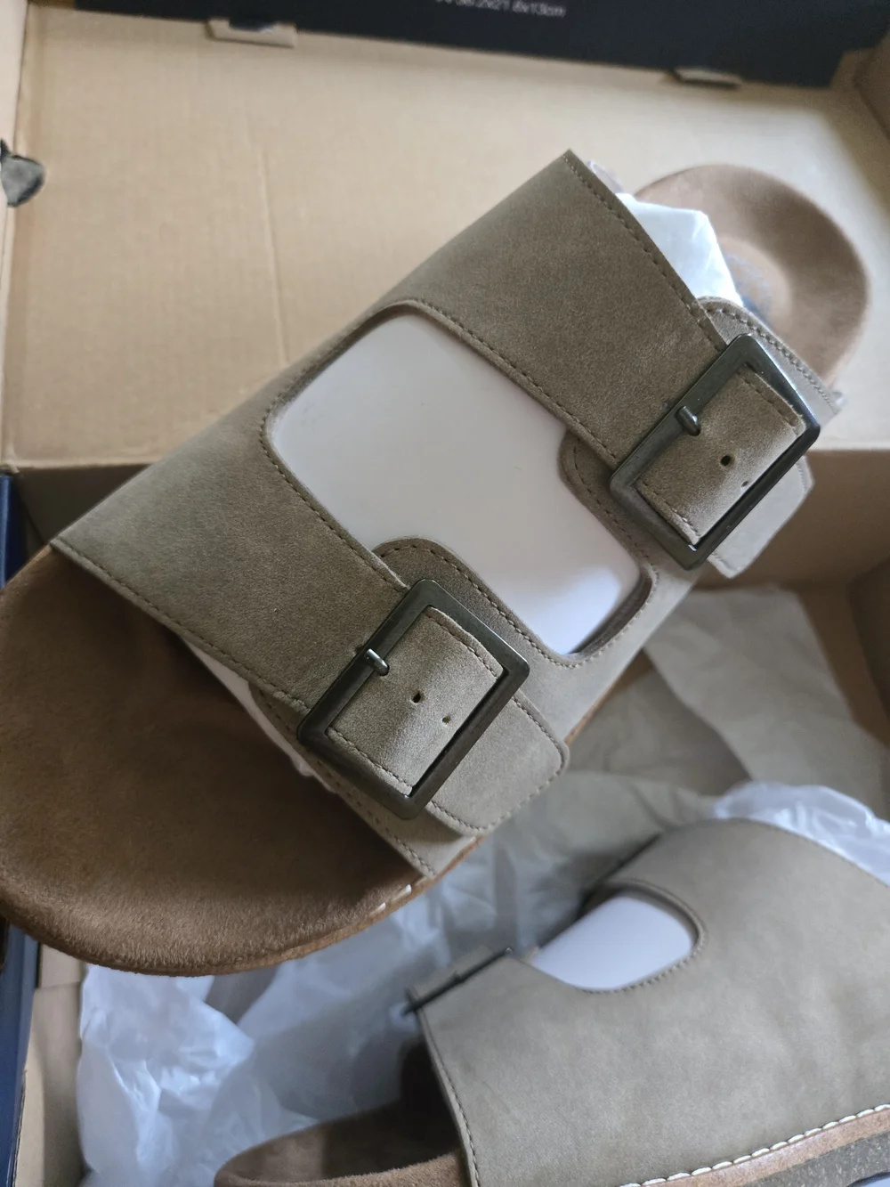 Dockers comfortable suede